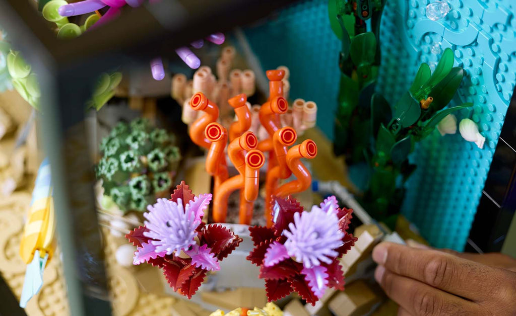 LEGO ICONS Tropical Aquarium 10366