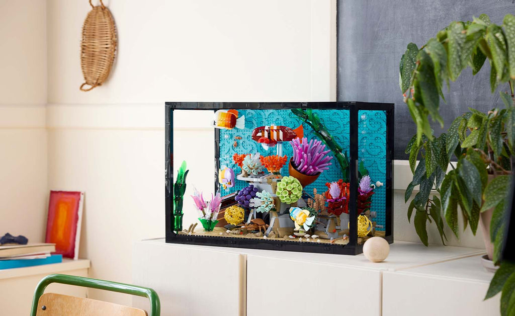 LEGO ICONS Tropical Aquarium 10366