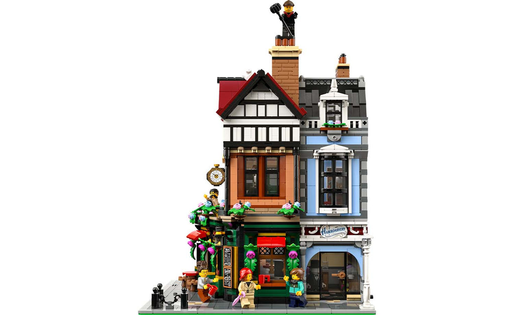 LEGO ICONS Tudor Corner 10350