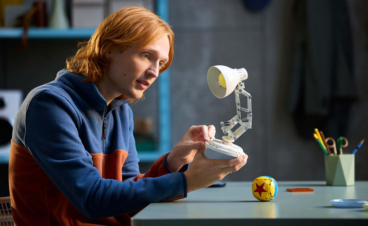 LEGO Ideas Disney Pixar Luxo Jr. 21357