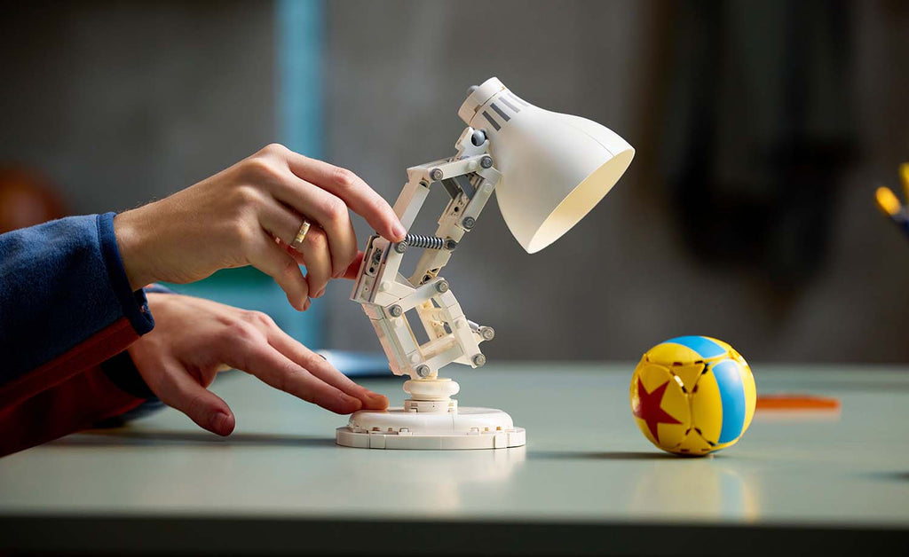 LEGO Ideas Disney Pixar Luxo Jr. 21357