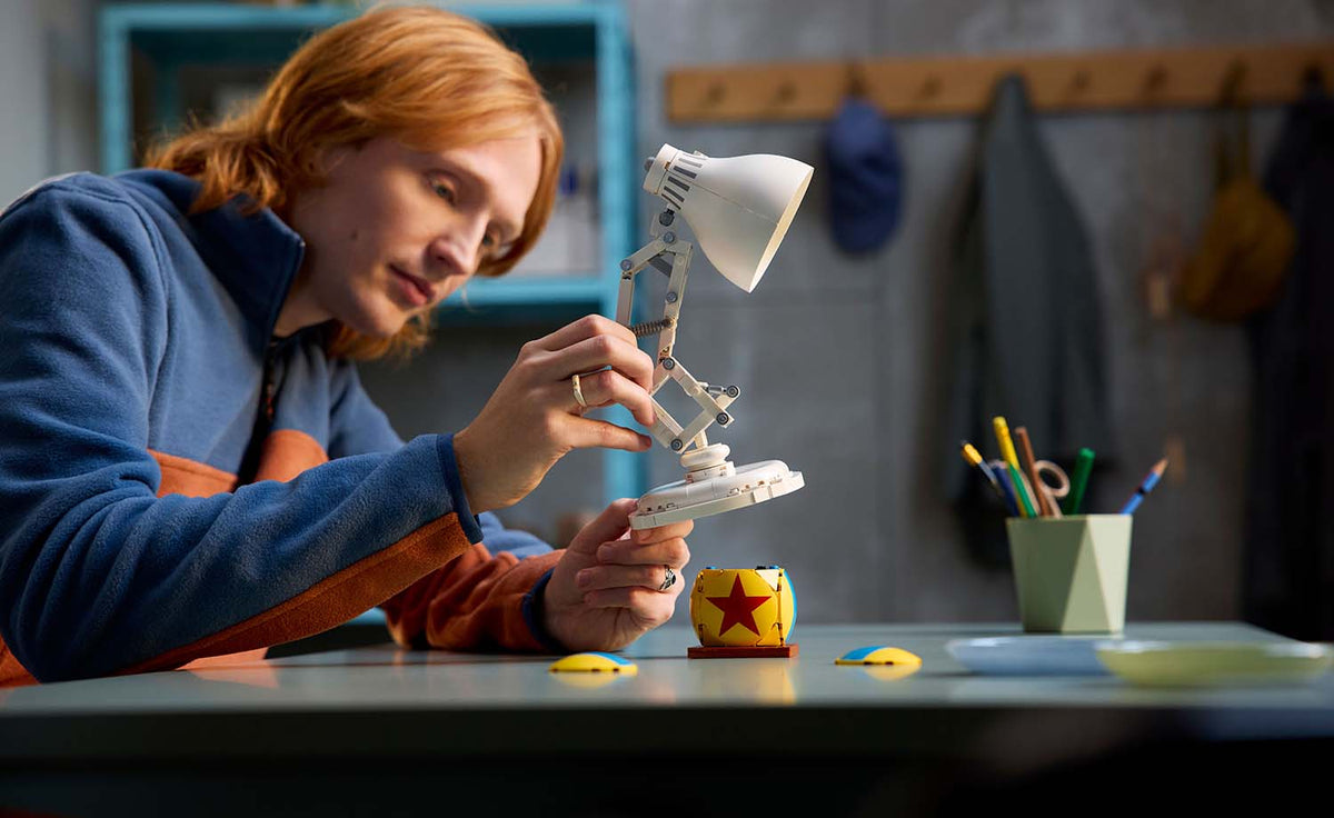 LEGO Ideas Disney Pixar Luxo Jr. 21357