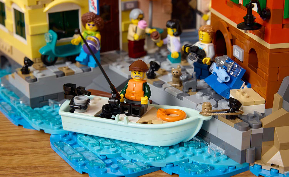 LEGO Ideas Italian Riviera 21359