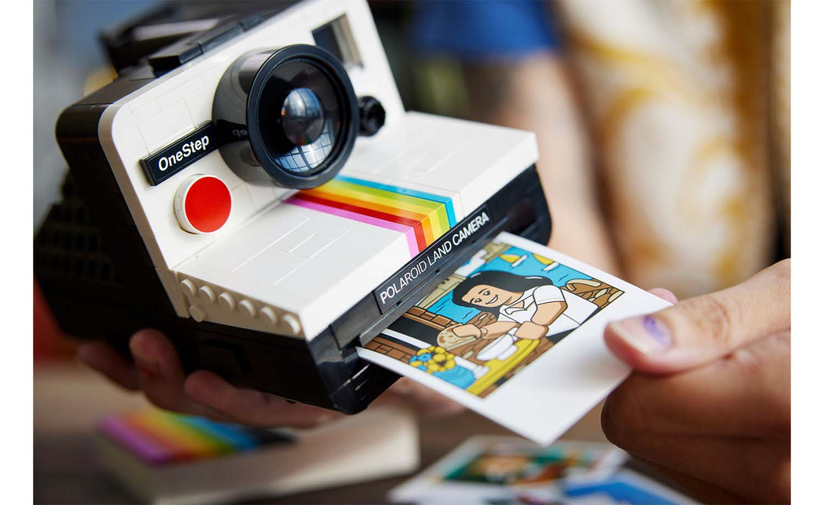 LEGO Ideas Polaroid OneStep SX-70 Camera 21345