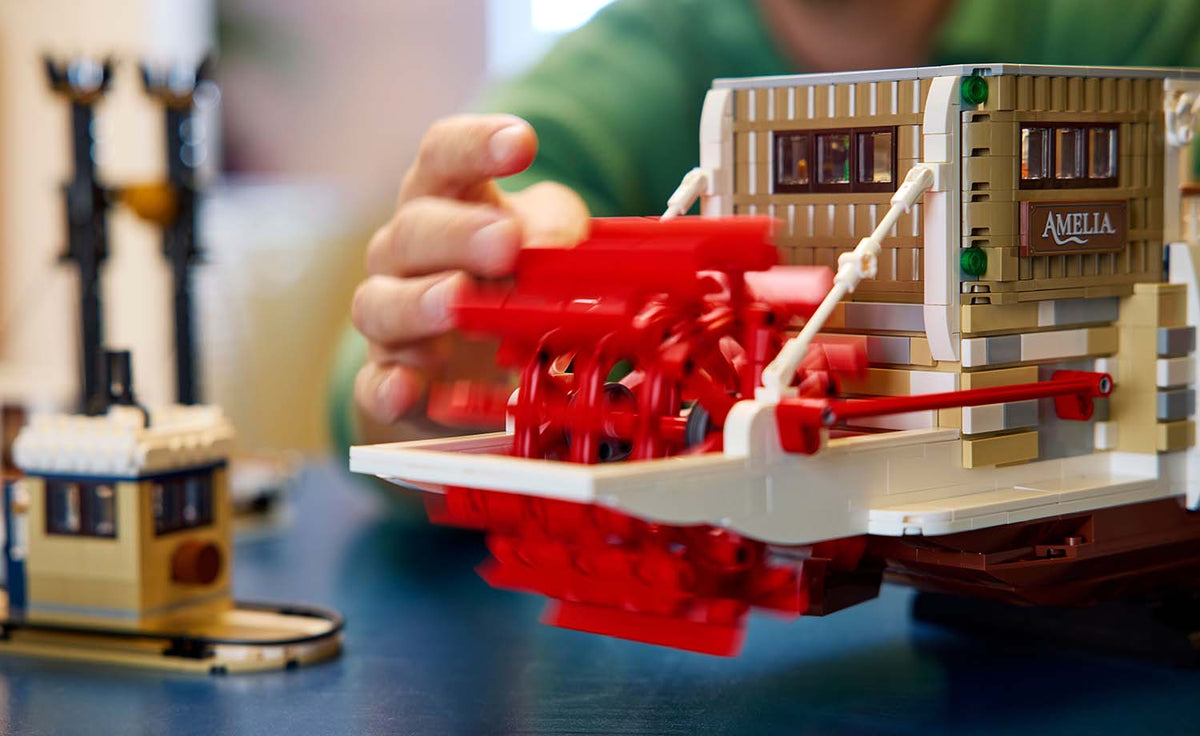 LEGO Ideas River Steamboat 21356
