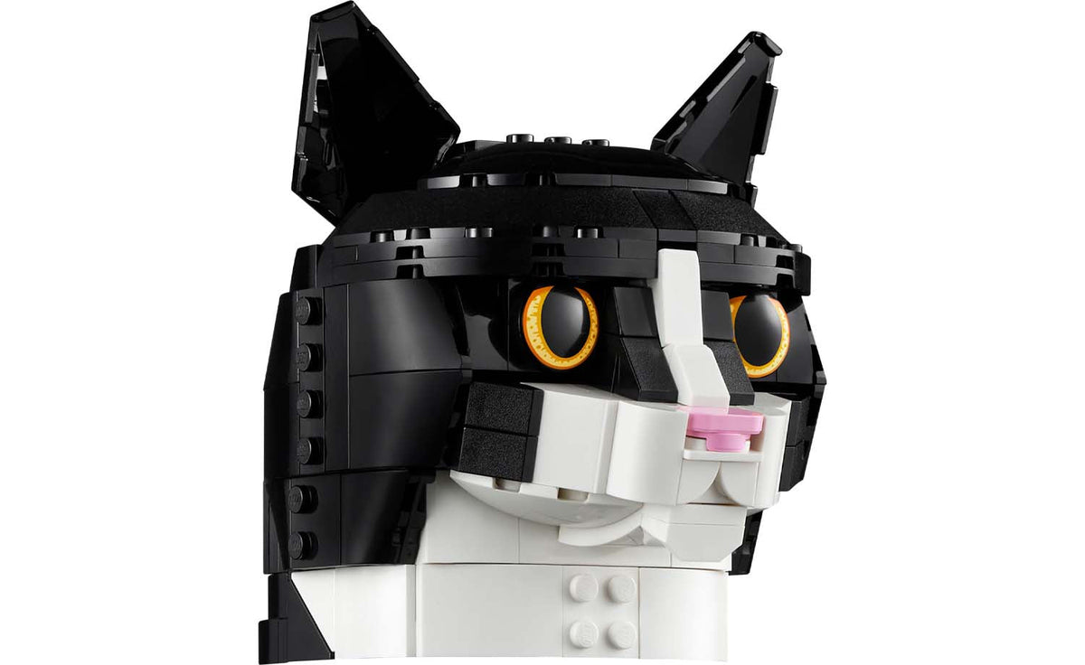 LEGO Ideas Tuxedo Cat 21349