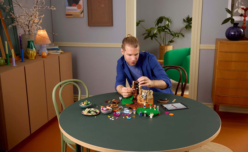 LEGO Ideas Willy Wonka & the Chocolate Factory 21360