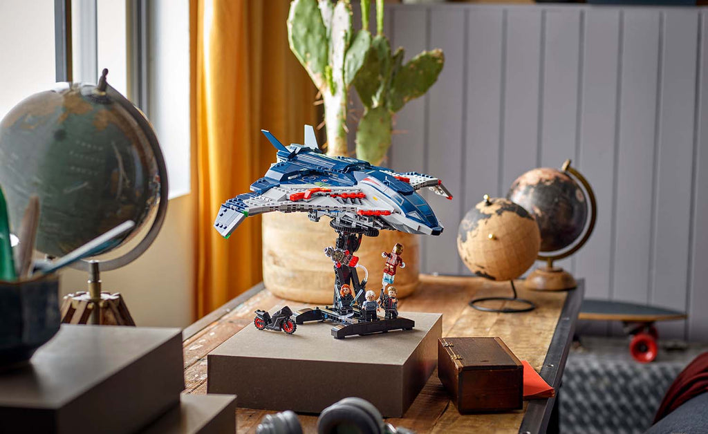 LEGO Marvel Avengers: Age of Ultron Quinjet 76325