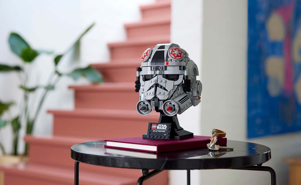 LEGO Star Wars AT-AT Driver Helmet 75429