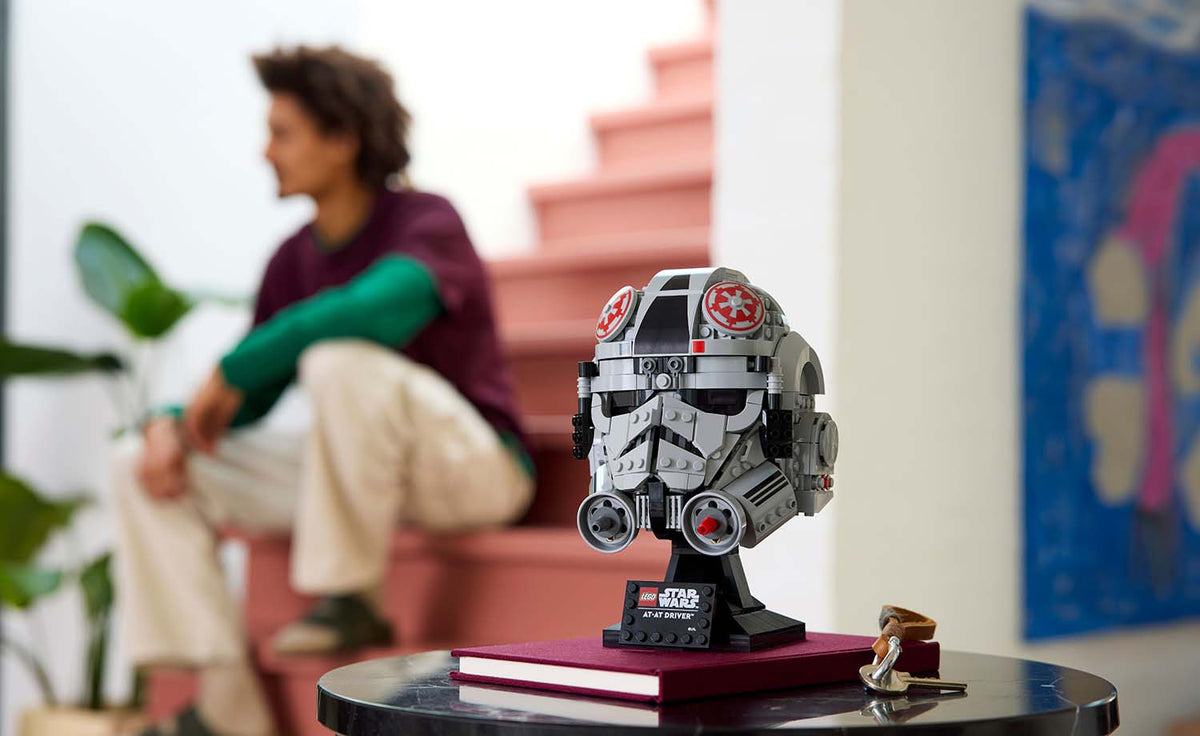 LEGO Star Wars AT-AT Driver Helmet 75429