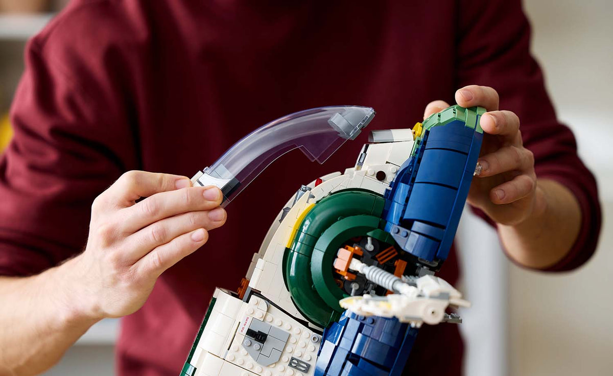 LEGO Star Wars Jango Fett's Firespray-Class Starship 75409