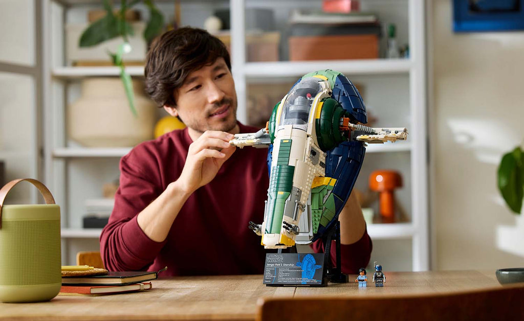 LEGO Star Wars Jango Fett's Firespray-Class Starship 75409