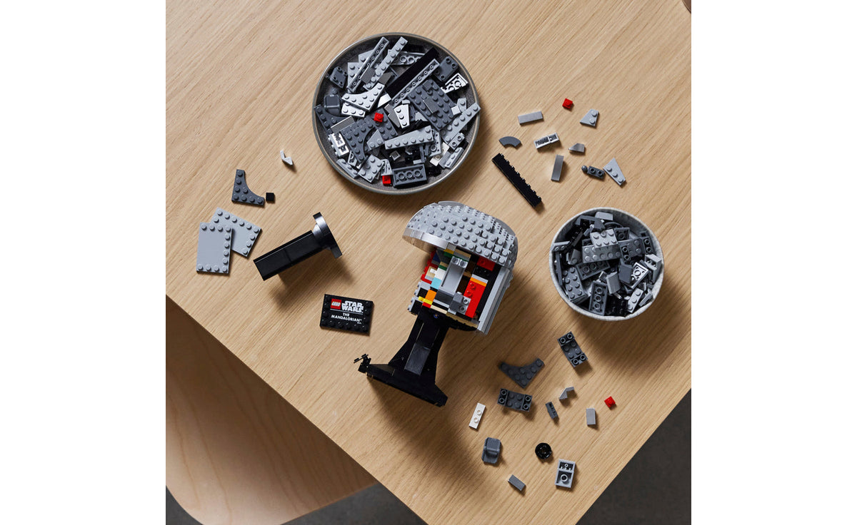 LEGO Star Wars The Mandalorian Helmet 75328