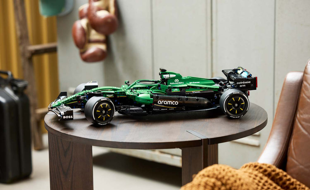 LEGO Technic Aston Martin Aramco AMR25 F1 Car 42240