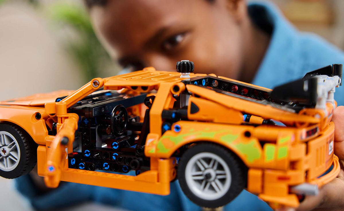 LEGO Technic Fast and Furious Toyota Supra MK4 42204