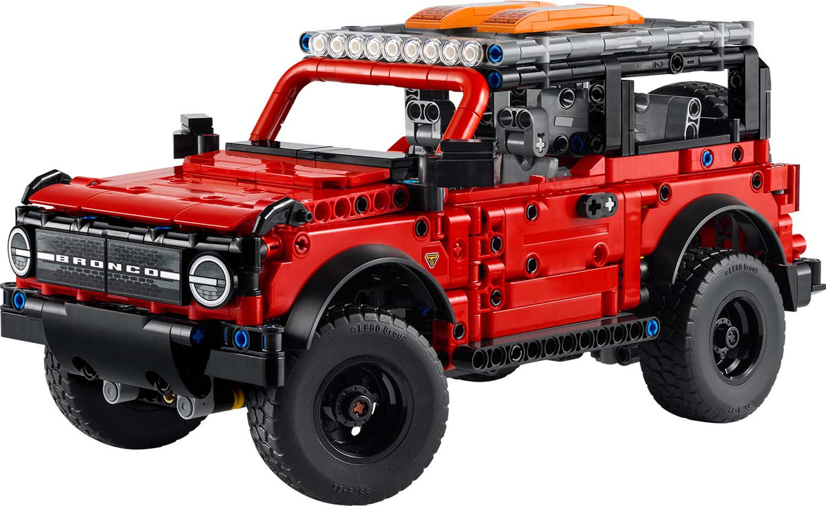 LEGO Technic Ford Bronco SUV 42213