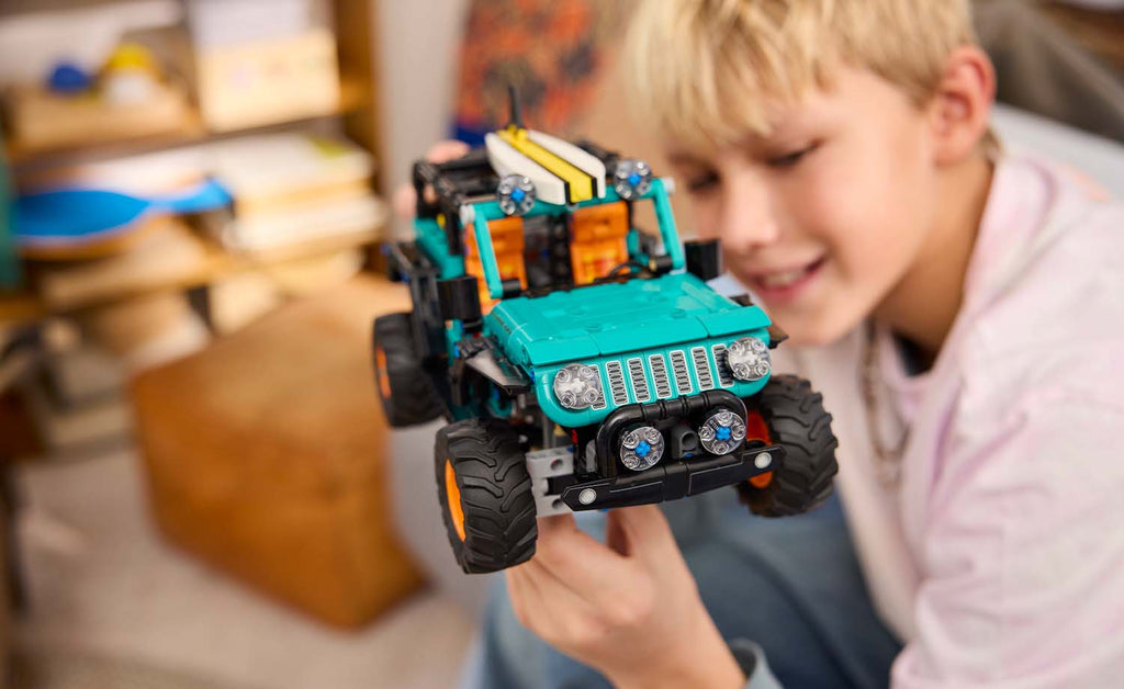 LEGO Technic Jeep Wrangler Rubicon SUV 42227