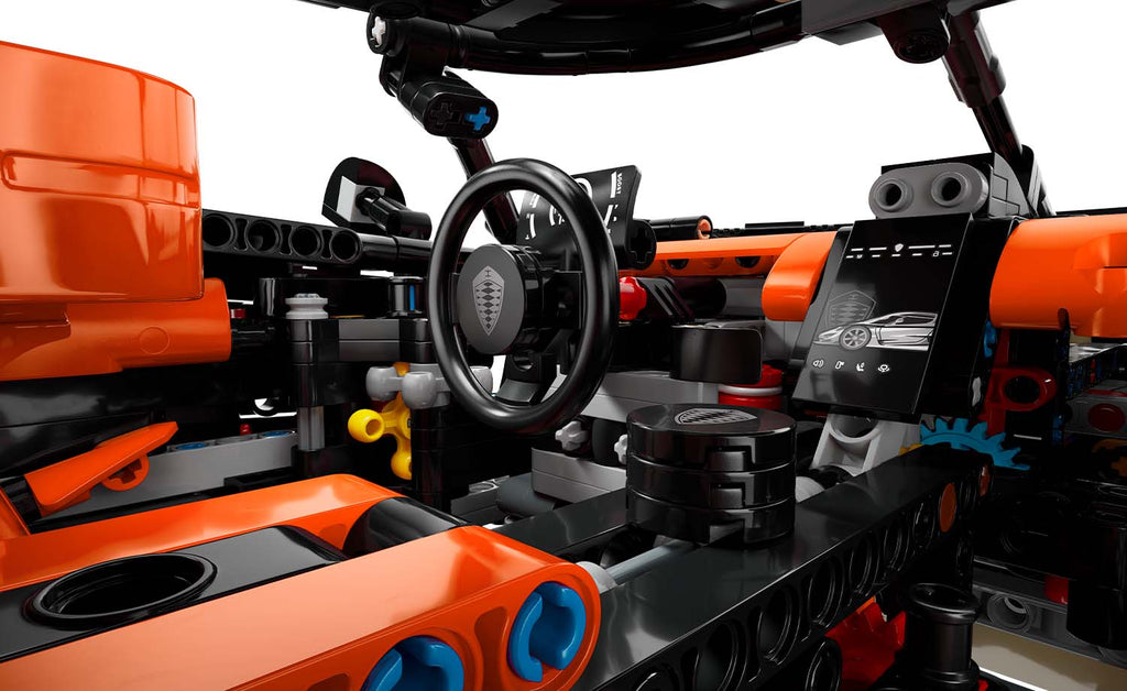 LEGO Technic Koenigsegg Sadair's Spear Megacar 42232