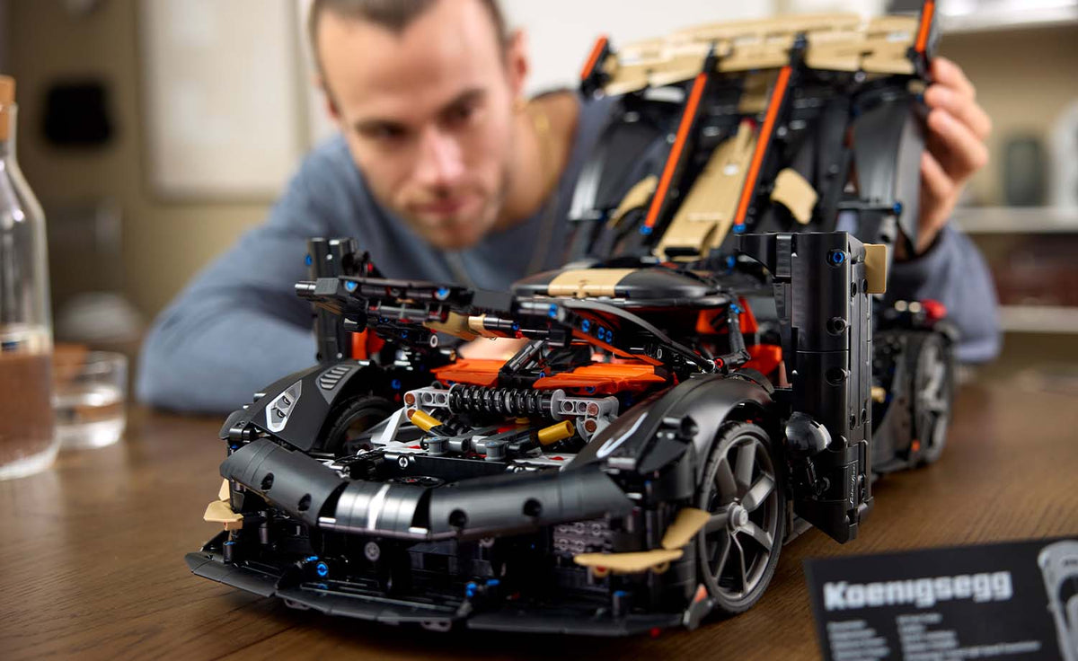 LEGO Technic Koenigsegg Sadair's Spear Megacar 42232