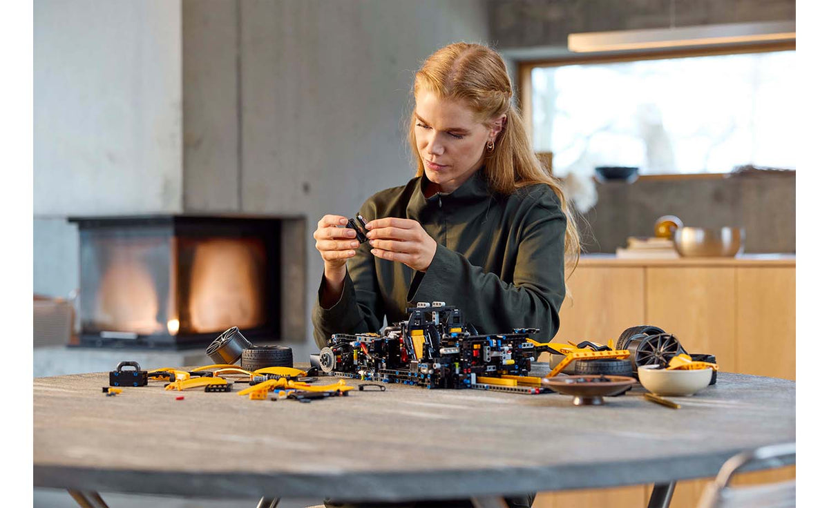 LEGO Technic McLaren P1 42172