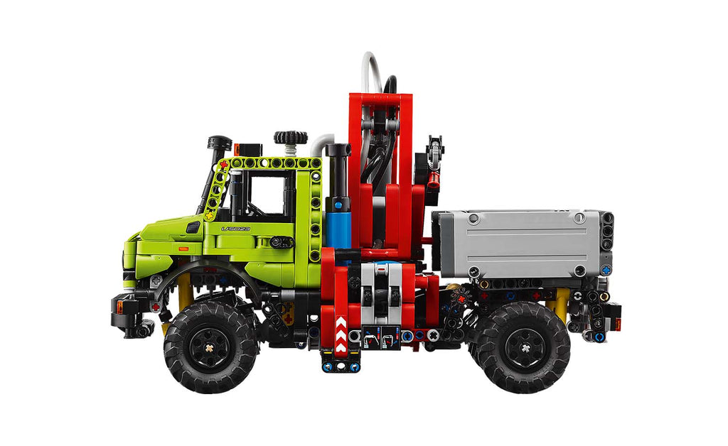 LEGO Technic Mercedes-Benz Unimog U 5023 with Crane 42242