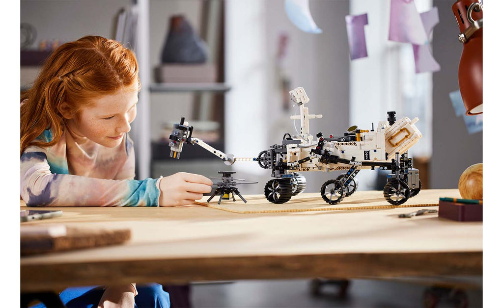 LEGO Technic NASA Mars Rover Perseverance 42158