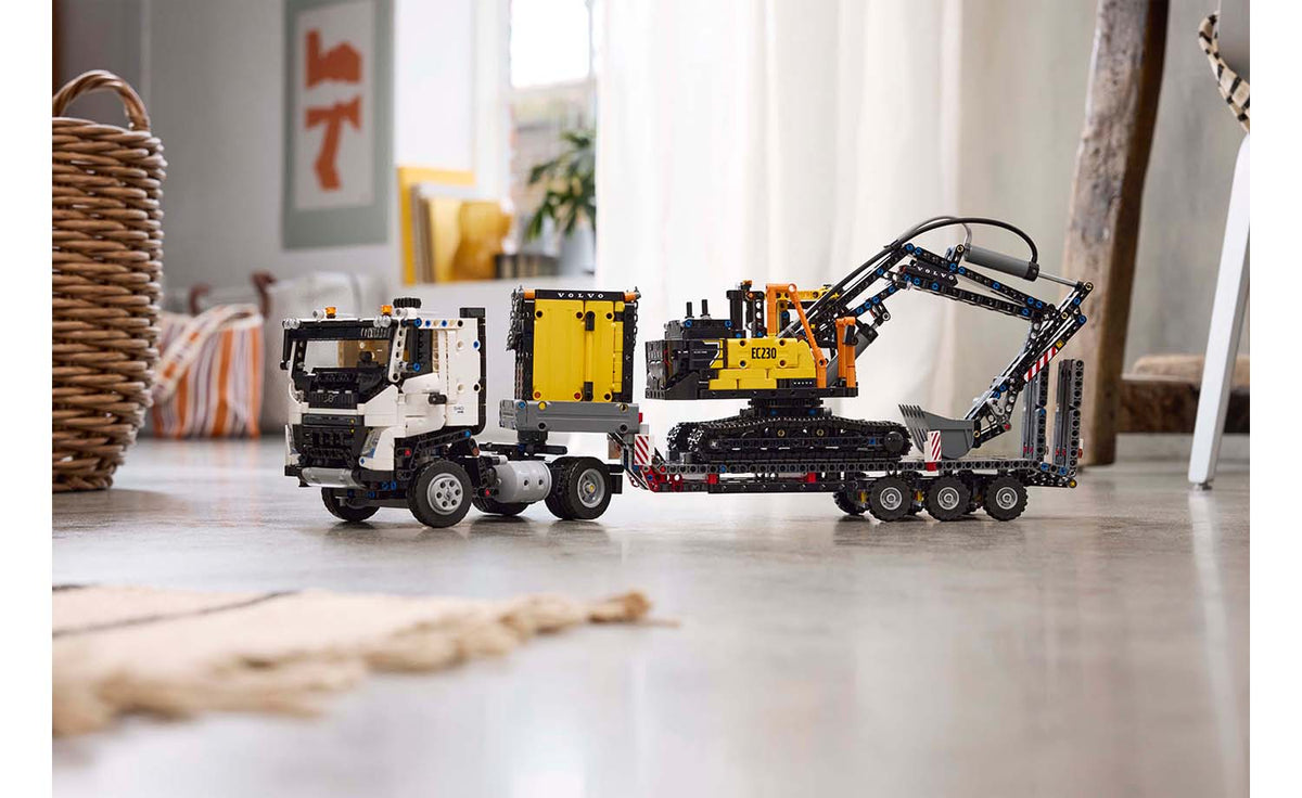 LEGO Technic Volvo FMX Truck & EC230 Electric Excavator 42175