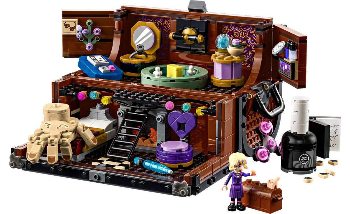 LEGO Wednesday Thing's Apartment 76785