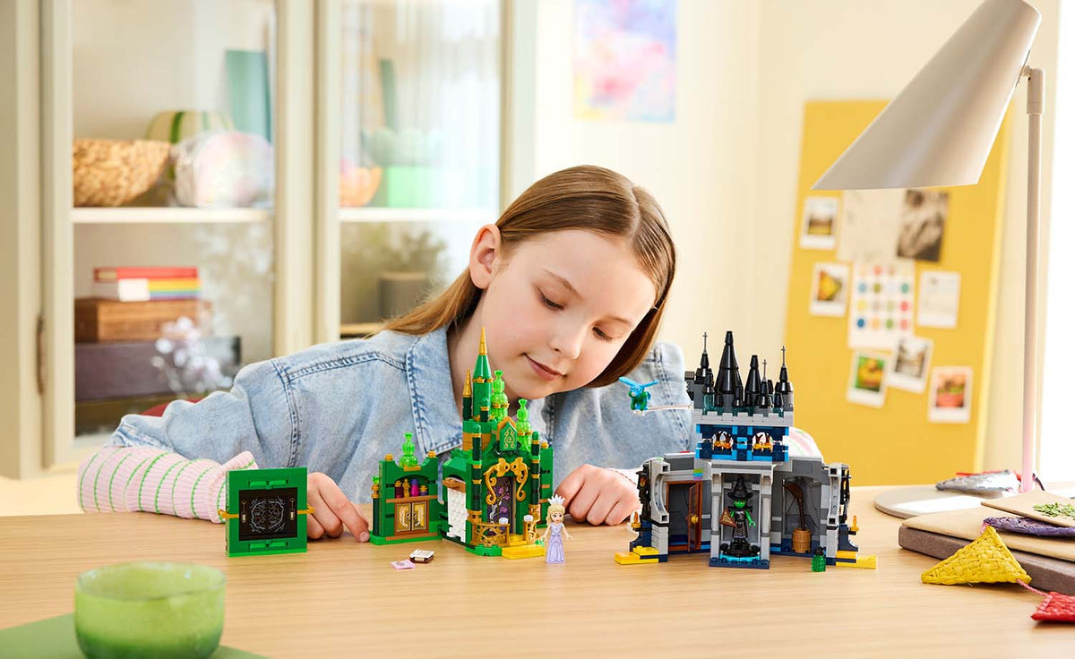 LEGO Wicked Emerald City & Kiamo Ko Castle 75689